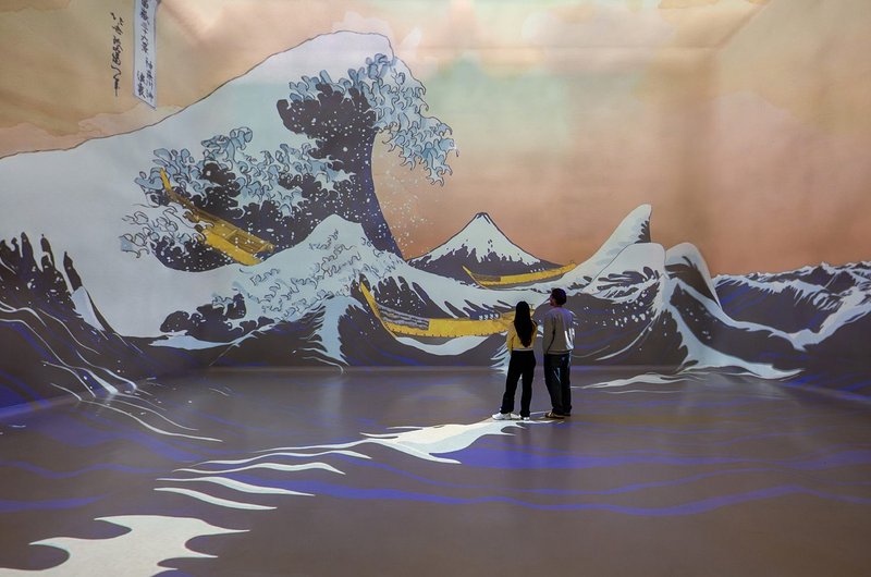 Immersion or inundation? Visitors confront Hokusai’s The Great Wave off Kanagawa at Frameless.