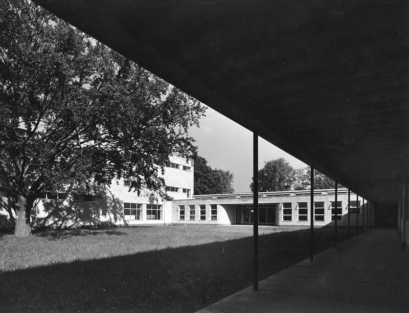 In the UK a suitably idealistic brief resulted in Village College, Impington working with Edwin Maxwell Fry.