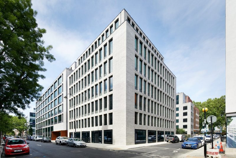 80 Charlotte Street: over 320,000 sq ft of workspace, 55 new apartments, a cafe, restaurant and pocket park. Central to the impressive reception area is an EasyGate SPD-G speed gate entry solution from Meesons.