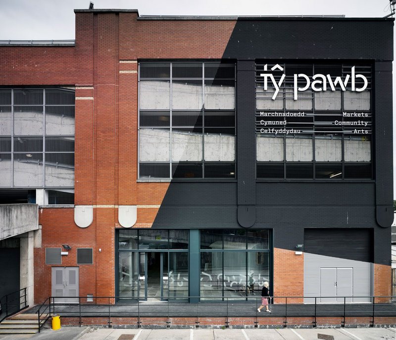 Ty Pawb, Wrexham