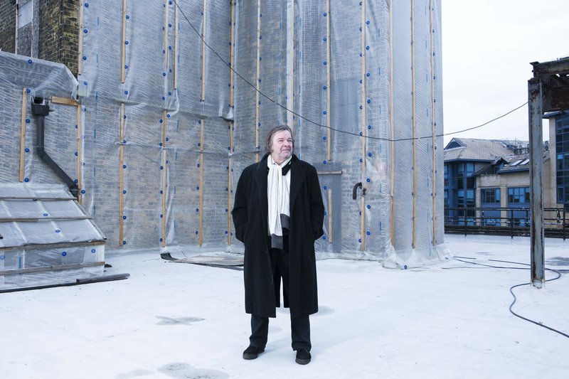 Will Alsop on the roof.