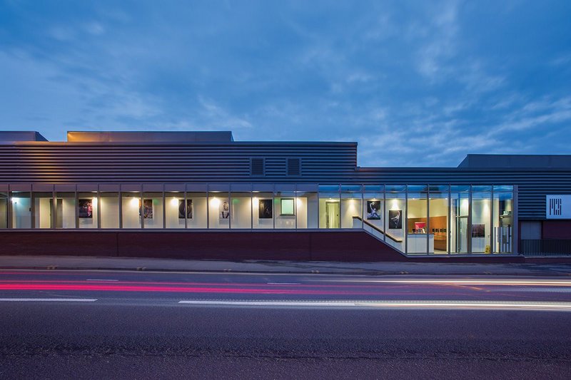 Royal Conservatoire of Scotland’s new studios as seen from the busy Garscube Road. Malcolm Fraser Architects’ new glazed rear entrance and circulation corridor connects the back of the building to the front via a  new suite of dance studios.