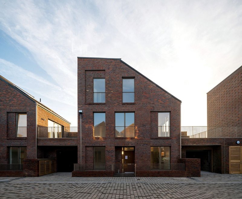 Dujardin St rises directly south of the old Alma Estate. This East Terrace by Karakusevic Carson runs down to a community centre at the end of the road which will be integrated into the bottom of a low-rise residential block by PTE Architects.