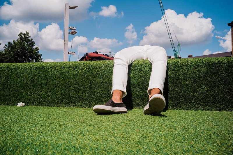 Flat out on the stepped descent frm Granary Square to the Regent’s Canal.