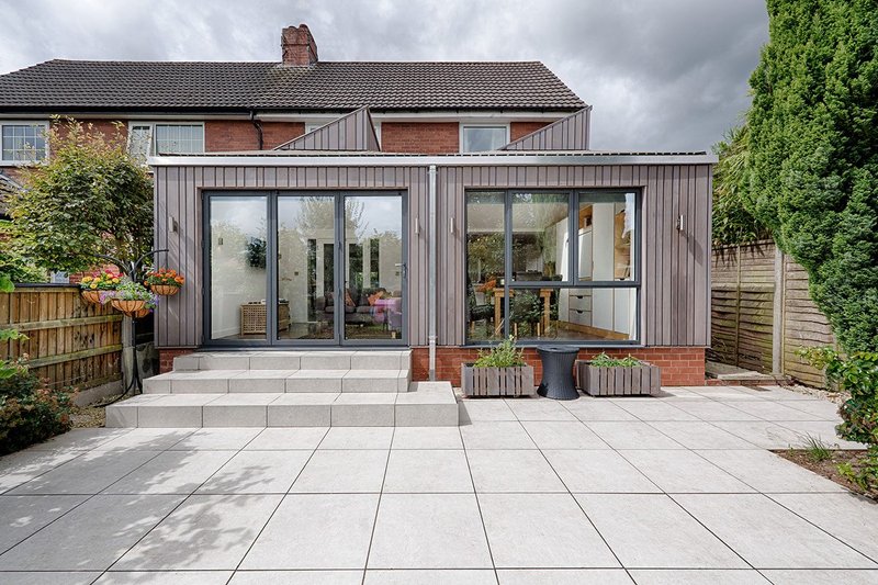 Two extruded pyramid roofs house Neo Rooflights at the extension in Knutsford, Cheshire.