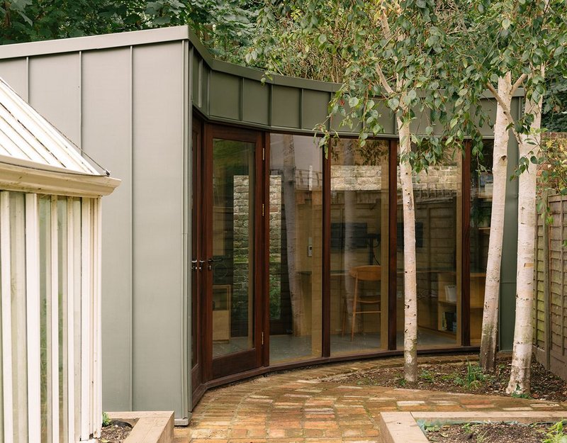 Birch Pavilion is a tranquil retreat at the end of a garden in Hackney.