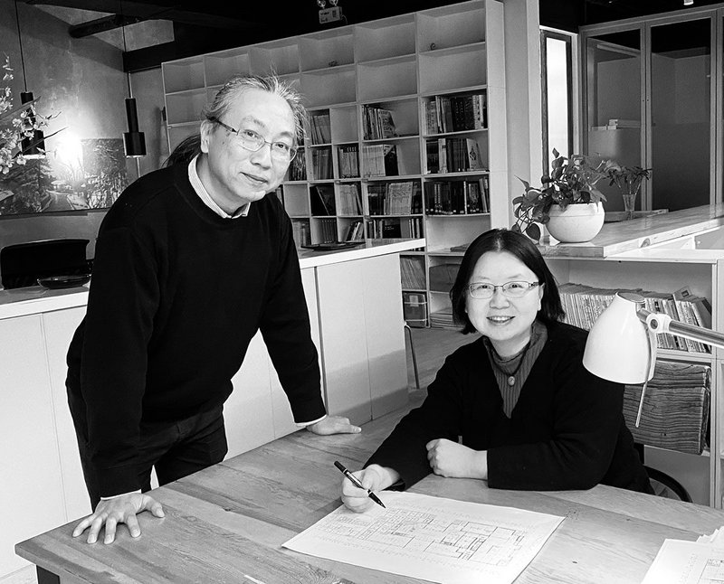 Dong Mei & Liu Xiaochuan, founders of BCKJ Architects, winners of the 2020 Royal Academy Dorfman Award for Architecture.  © Courtesy of BCKJ Architects