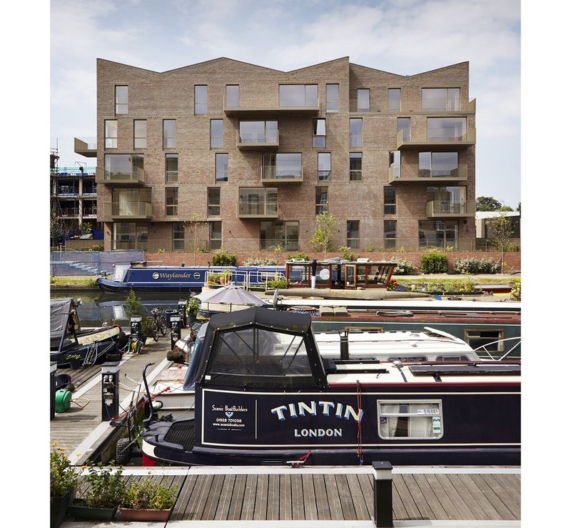 Brentford Lock West, London housing by Duggan Morris Architects.