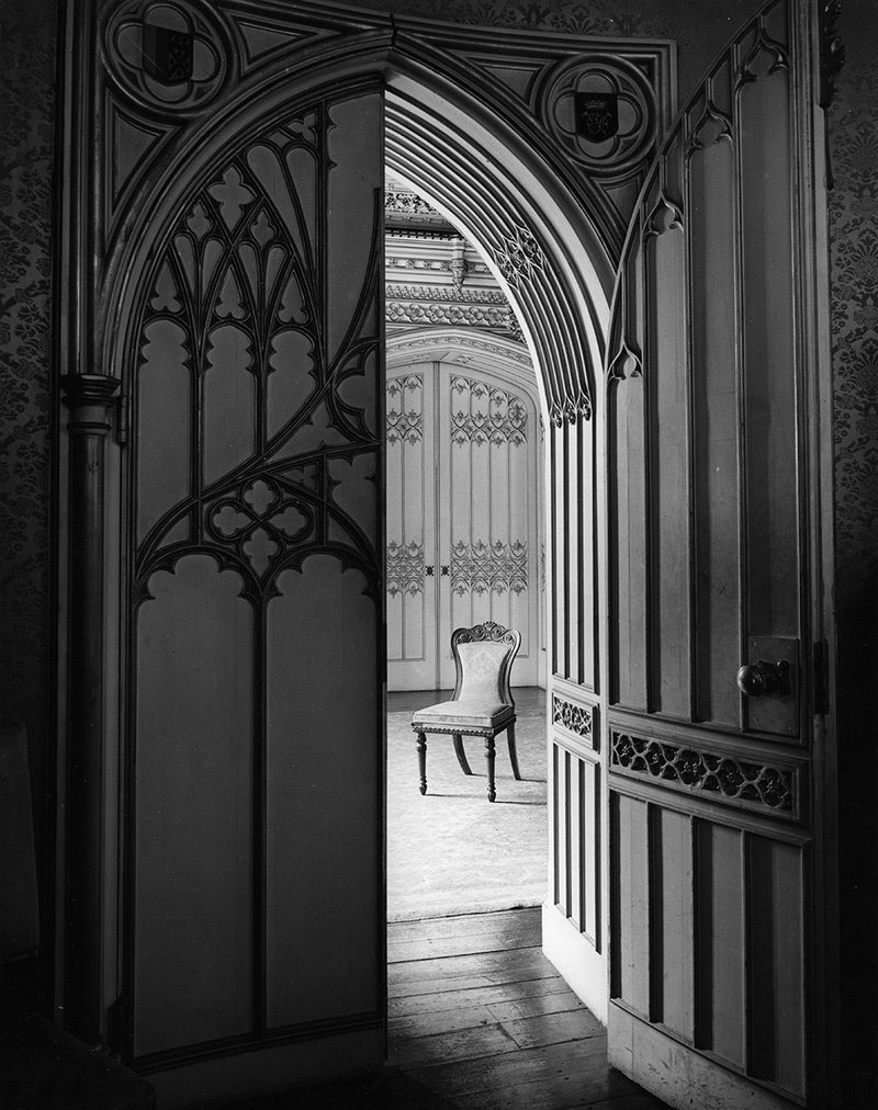 Gothic style, such as Walpole’s Strawberry Hill, bound the ghost to architecture.