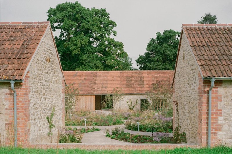 Stephen Lawrence Prize-winner Clementine Blakemore Architects designed Wraxall Yard. Photo: Lorenzo Zandri