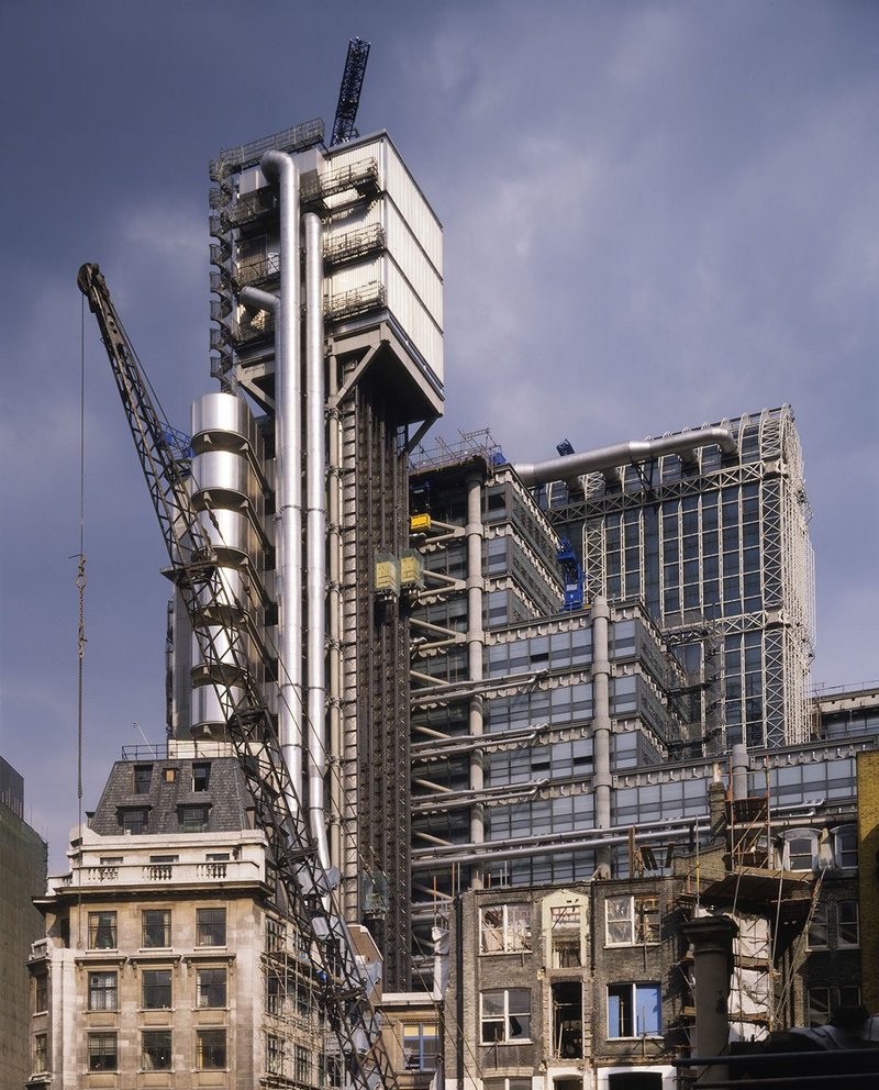 1980s: Lloyd’s Building, City of London; Richard Rogers Partnership.