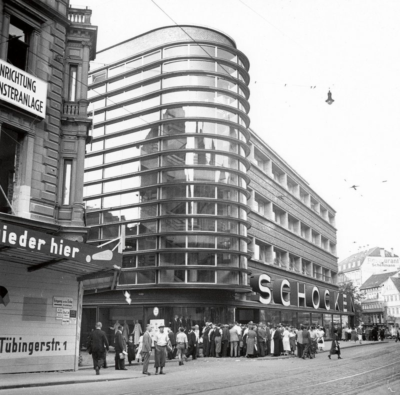 Schocken department store, Stuttgart. Eric Mendelsohn, 1928.