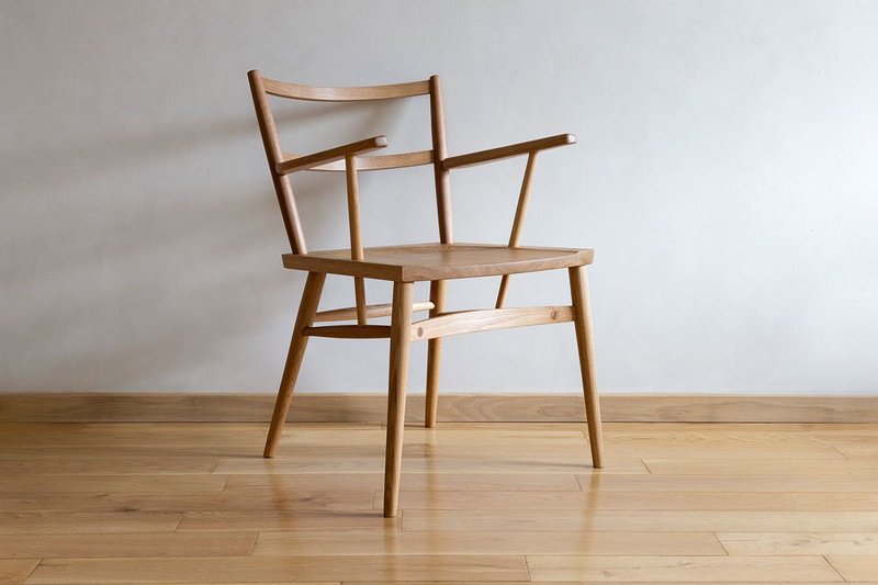 Leo Chair