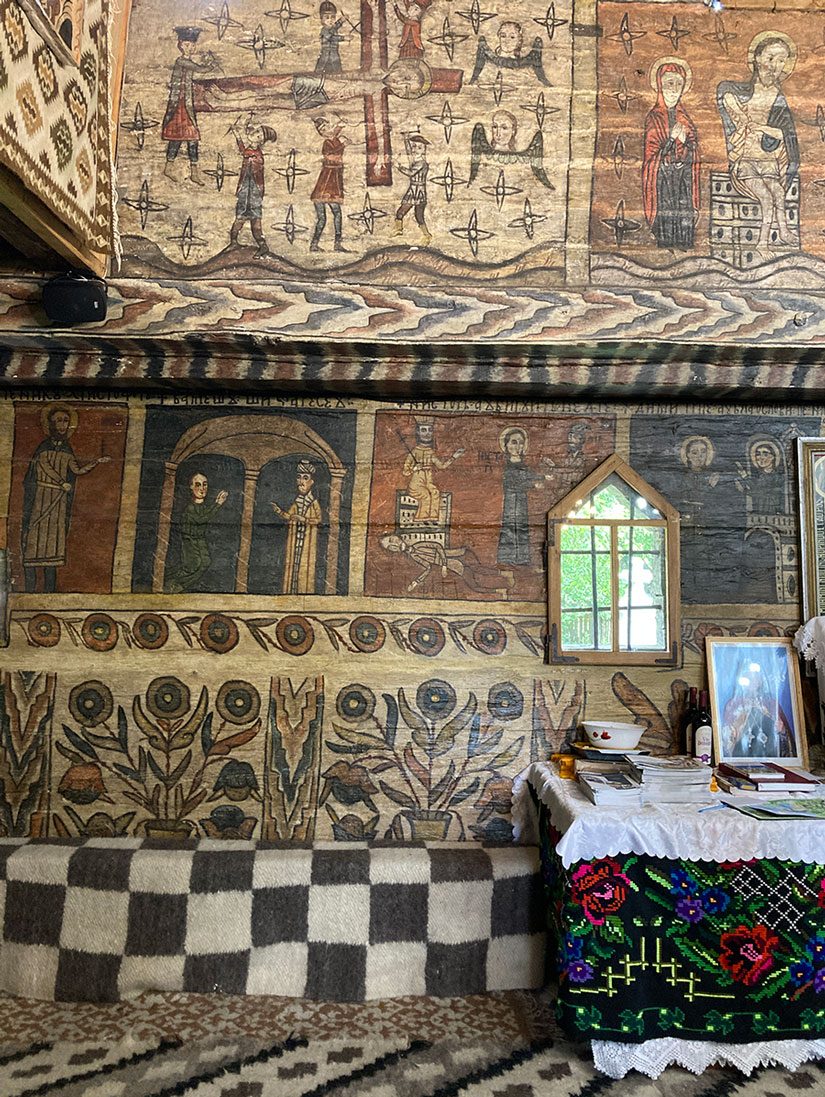 Desesti Paraschiva church.