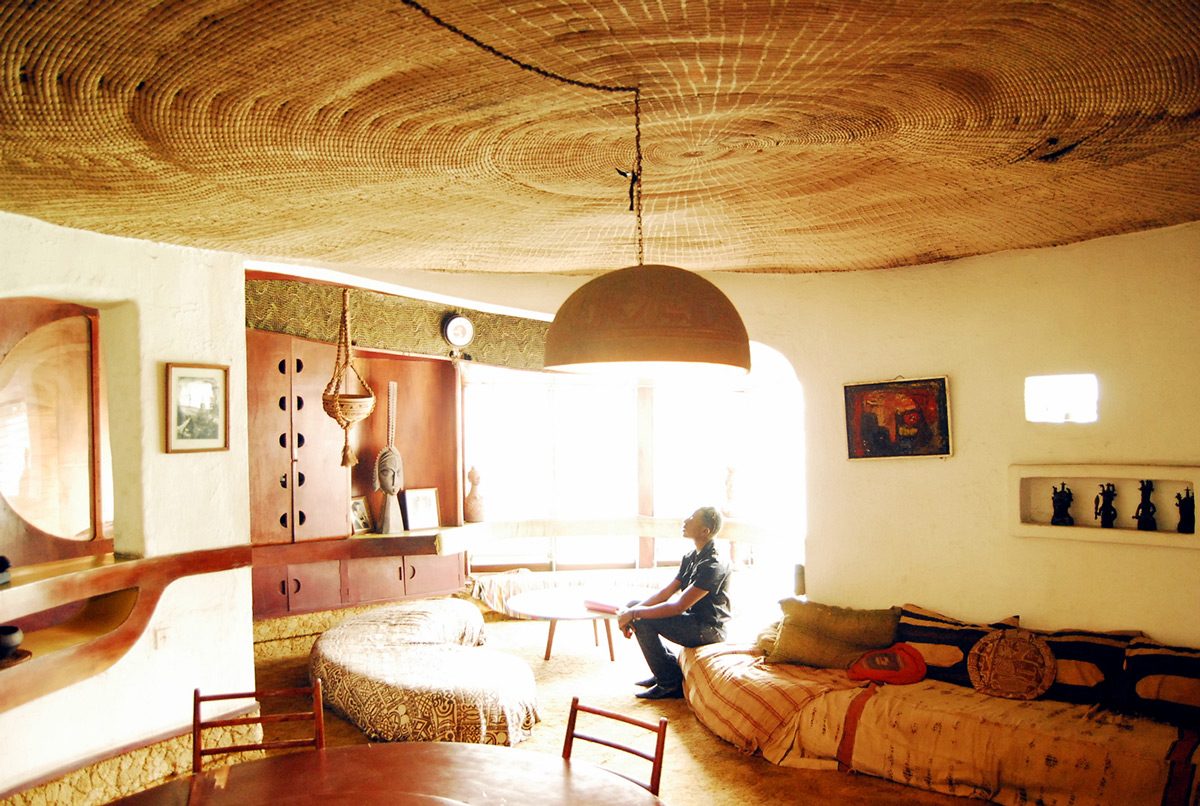 Living room of the Vaughan-Richards House, built in the 1960s at Ikoyi, Lagos, by and for architect Alan Vaughan-Richards.