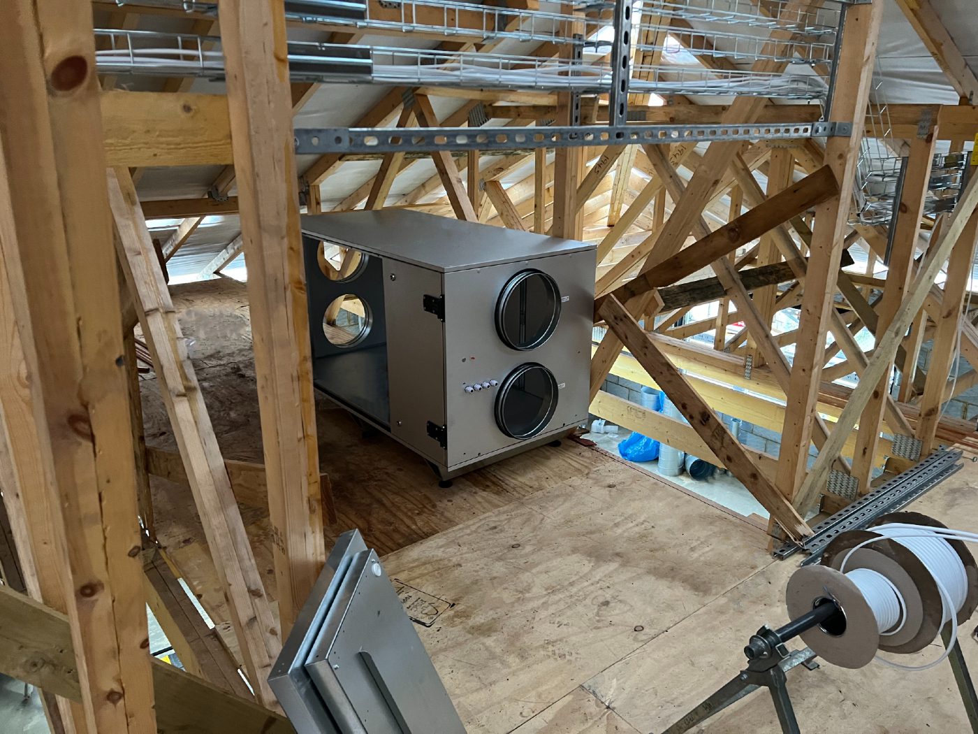 Bringing its factory on-site: BlauBUILD offers a turnkey solution, assembling AHUs and MVHR units in-situ for a perfect fit.